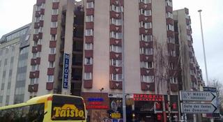 HIPOTEL PARIS HIPPODROME