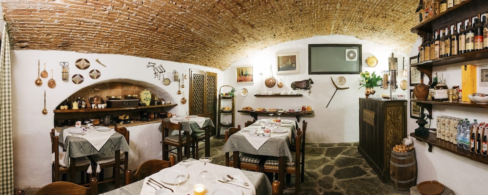 PANELLA'S RESIDENCE