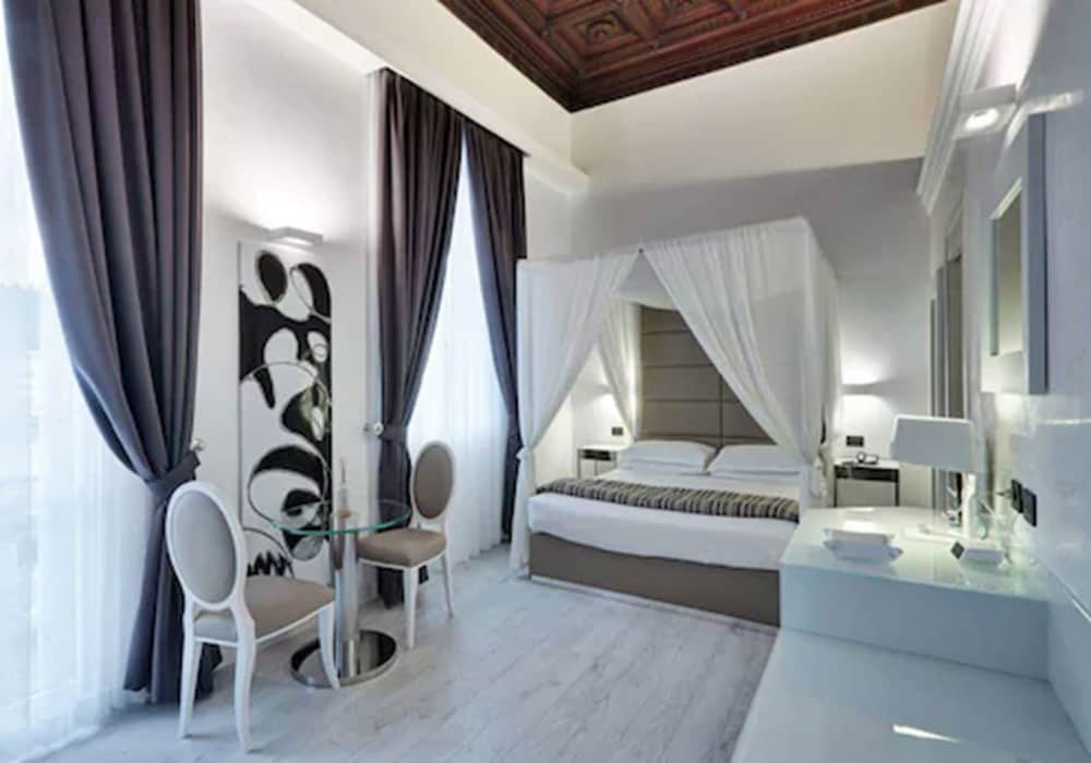 LHP HOTEL RIVER & SPA