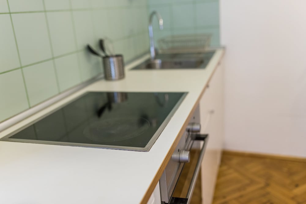 GOODTRIP APARTMENTS - EOTVOS STREET