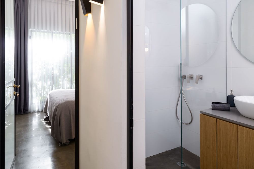 LUXURY 2BR APARTMENT BASEL AREA