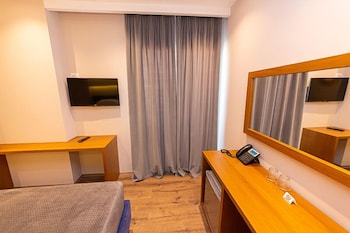 LIGHT HOTEL