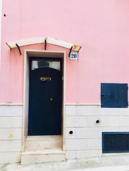 SEA HOUSE