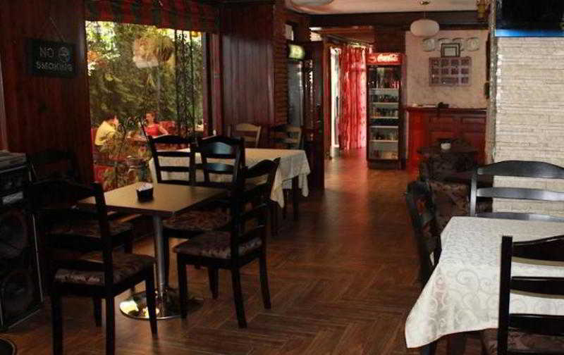 LIVIA HOTEL