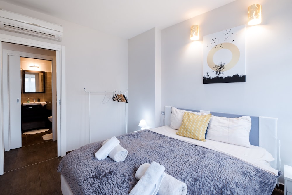 BUDAPEST EASY FLAT - PENTHOUSE BASILICA