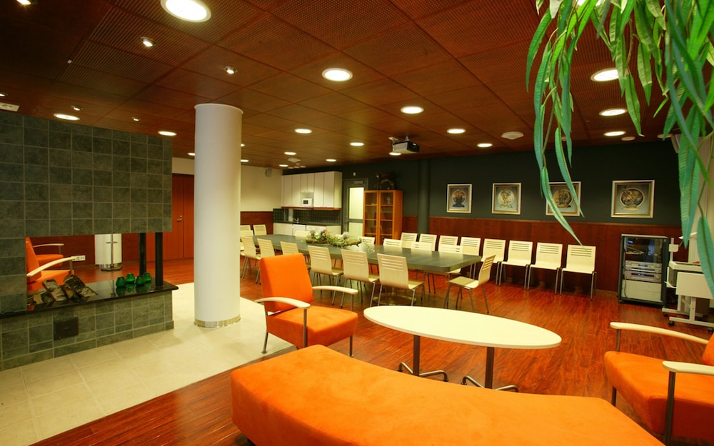 SANTASPORT APARTMENT HOTEL