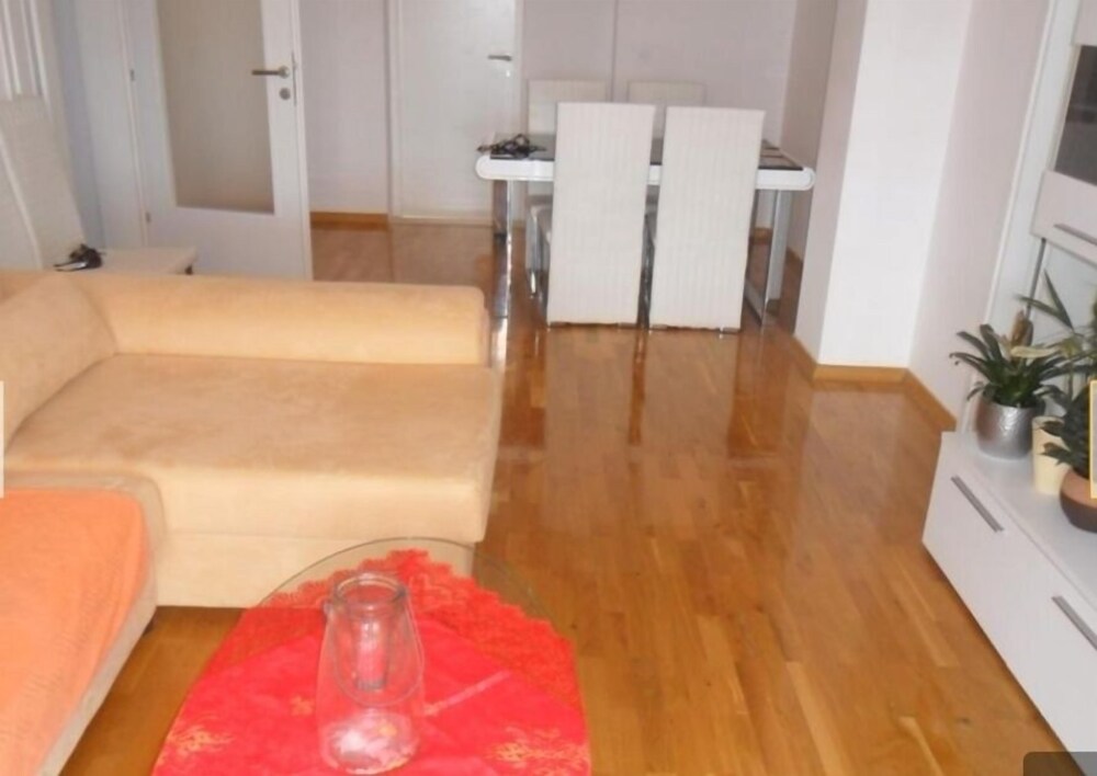APARTMENT AMILA WITH BEAUTIFUL SEA VIEW