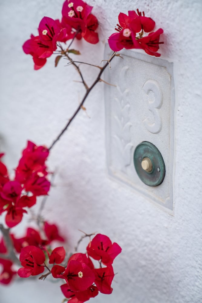 BEAUTIFUL TOWNHOUSE IN MYKONOS TOWN