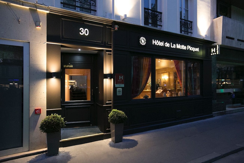HOTEL DE LA MOTTE PICQUET