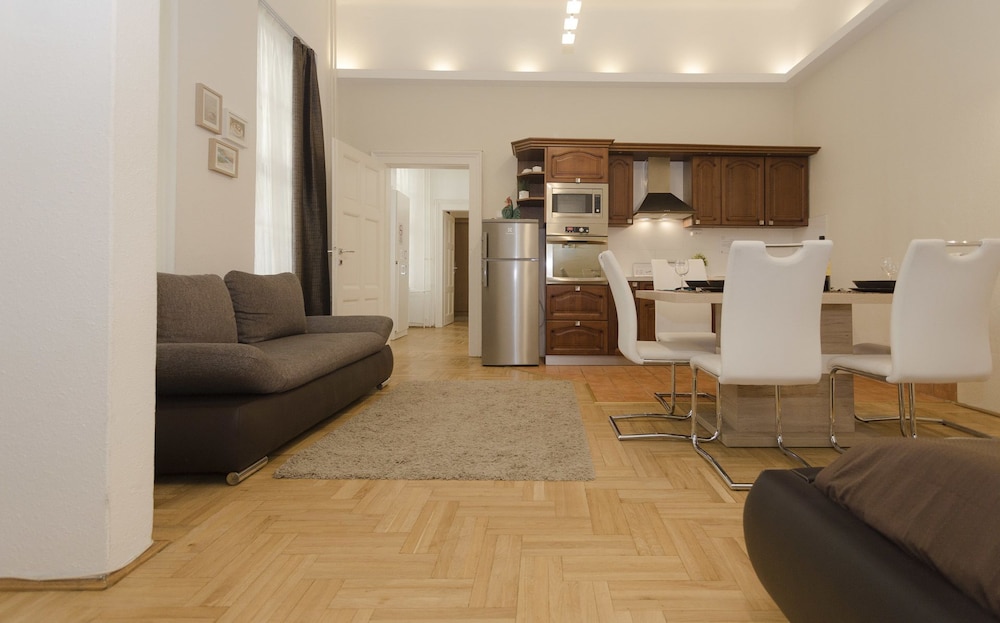 LOHIKEITTO APARTMENT