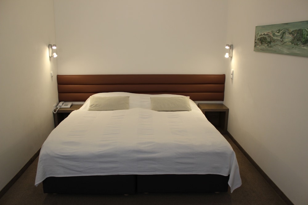 HOTEL MICHAEL