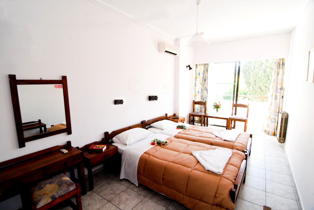 AEGEON HOTEL