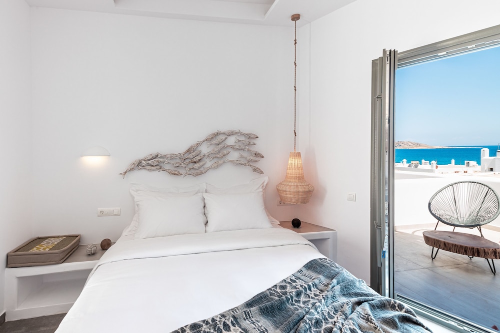 BOHEMIAN LUXURY BOUTIQUE HOTEL