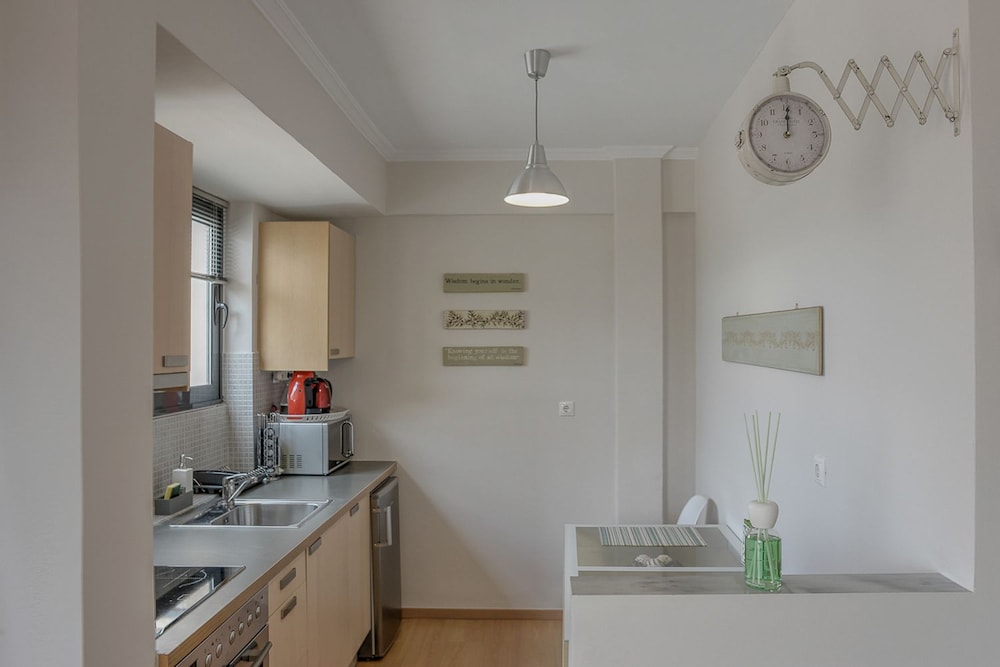 V&V ACROPOLIS VIEW APARTMENT