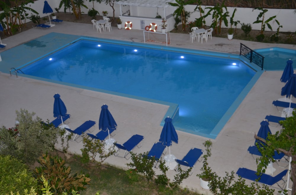 COSTA ANGELA