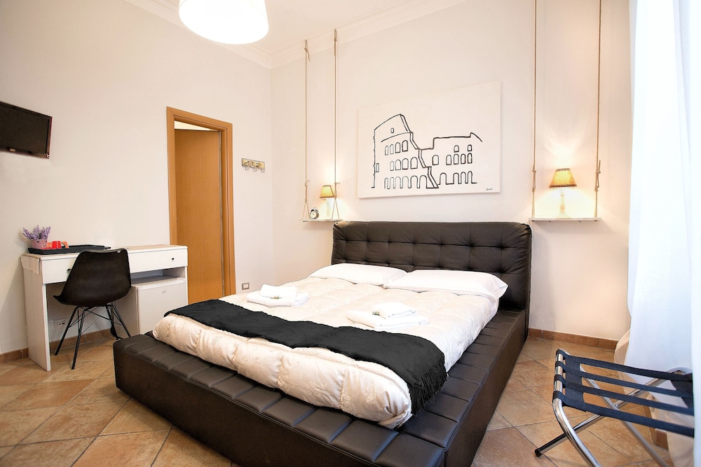 AURELIA GARDEN ROOMS