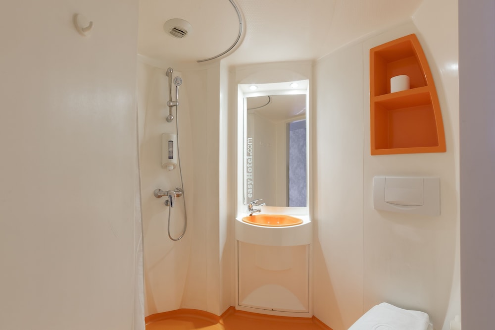 EASYHOTEL BUDAPEST OKTOGON