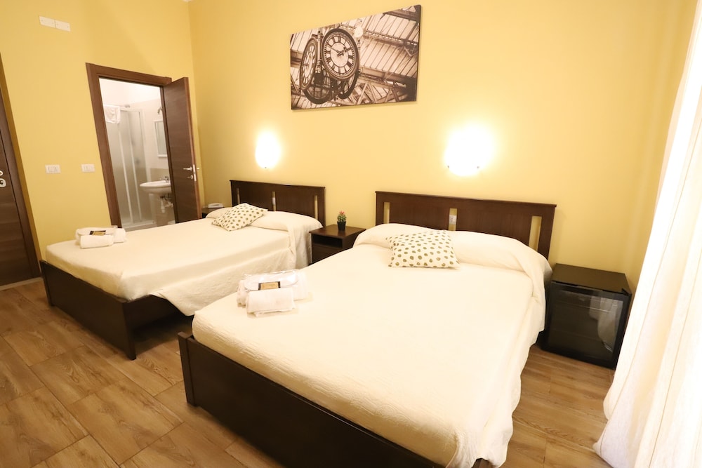 GOLDEN MILANO HOTEL